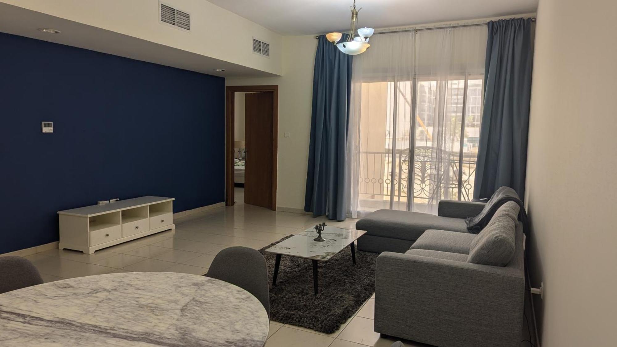 Spacious Flat At Emirates Gardens Jvc Apartment